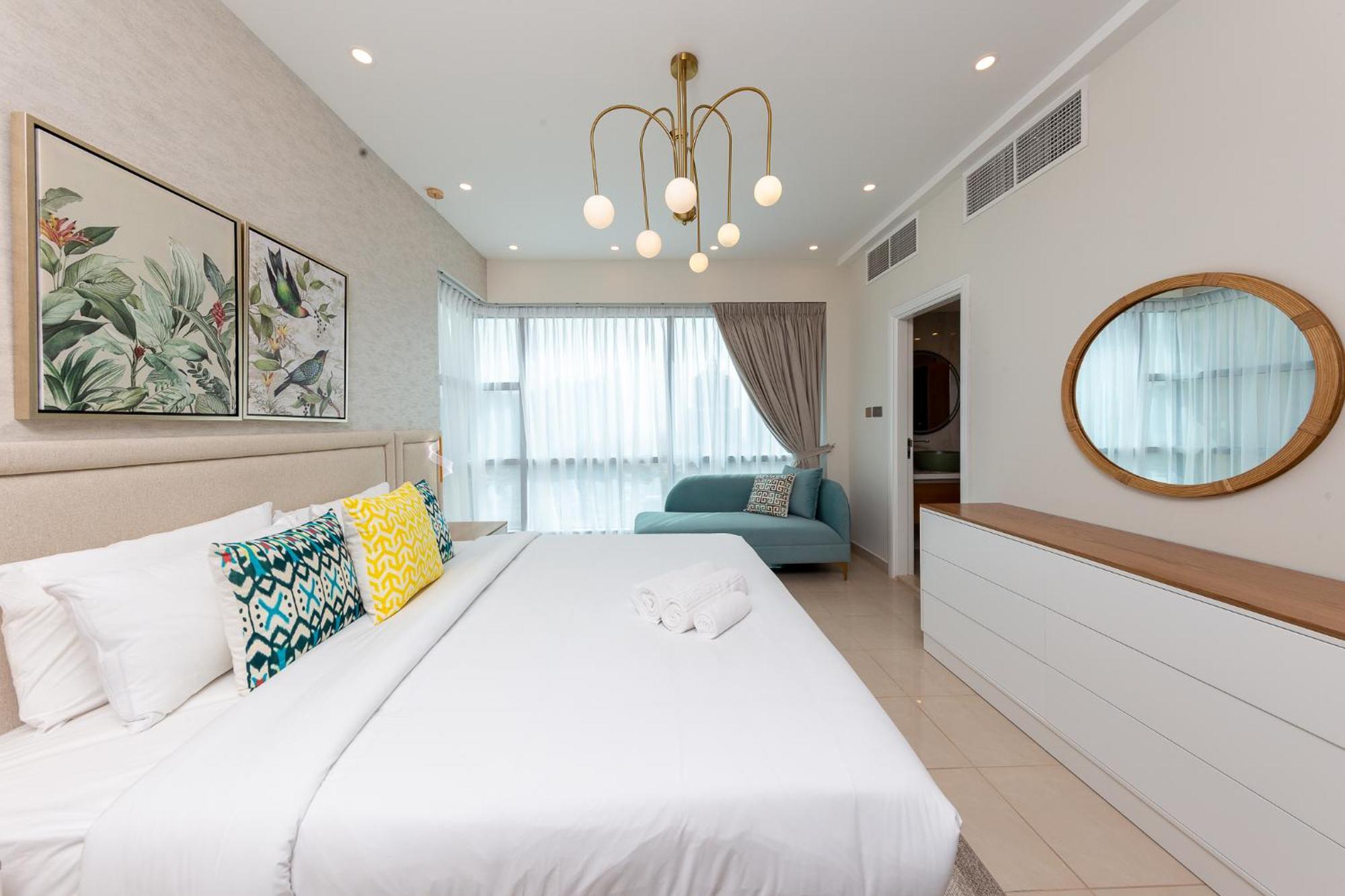 Charming Brand New 2Br Close To The Beach Дубай Екстериор снимка