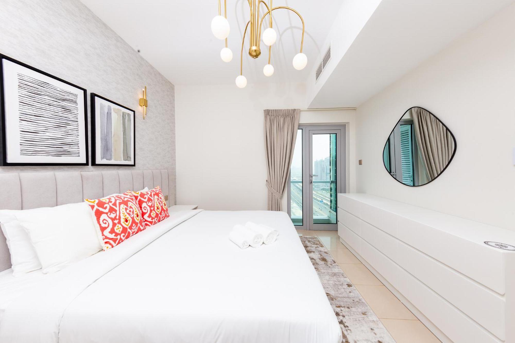Charming Brand New 2Br Close To The Beach Дубай Екстериор снимка